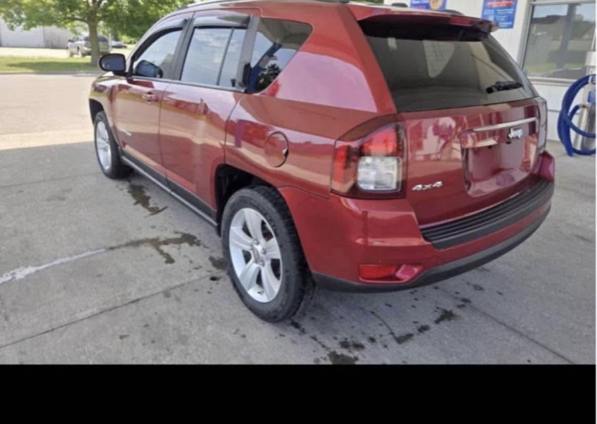 
								2014 Jeep Compass full									